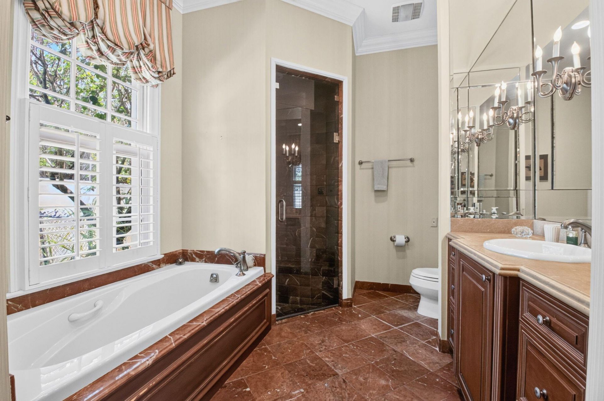 255 Cherry Lane, Palm Beach, FL 33480 Photo