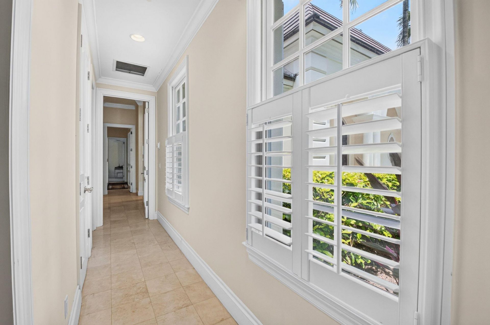 255 Cherry Lane, Palm Beach, FL 33480 Photo