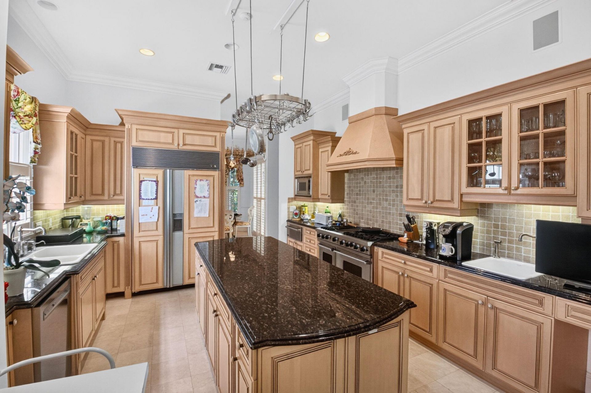 255 Cherry Lane, Palm Beach, FL 33480 Photo
