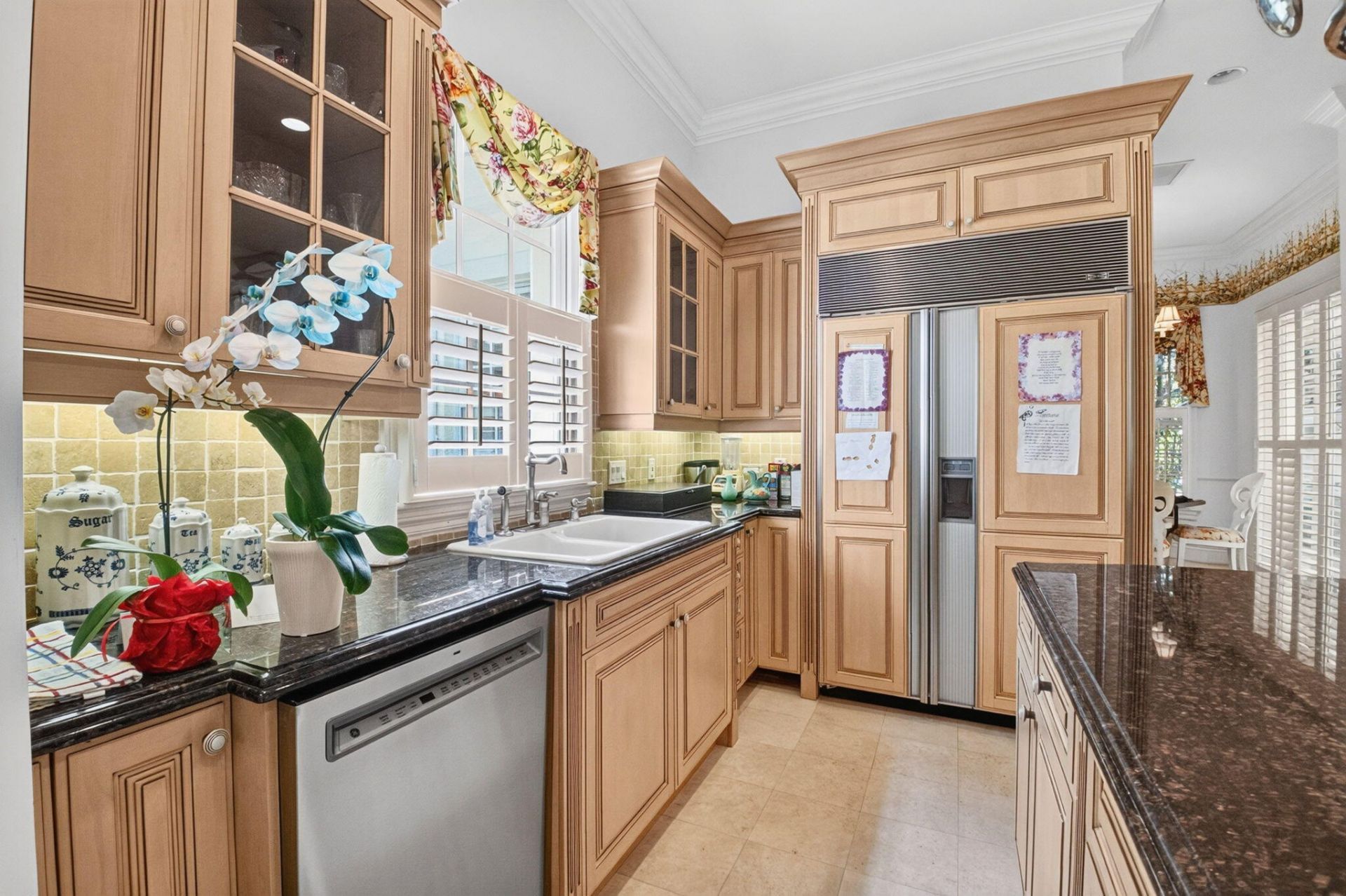 255 Cherry Lane, Palm Beach, FL 33480 Photo