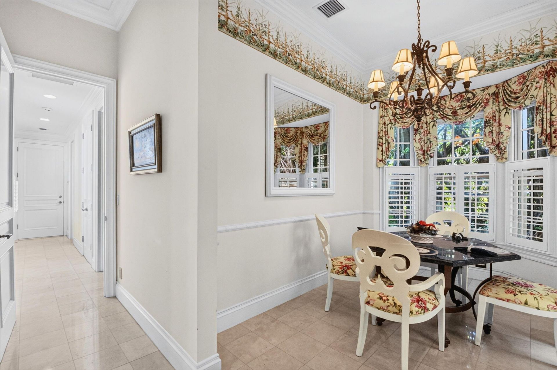 255 Cherry Lane, Palm Beach, FL 33480 Photo