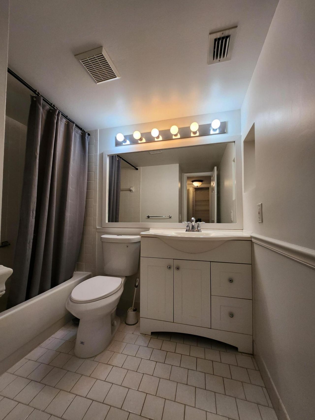 311 Knotty Pine Circle, Unit A-1, Greenacres, FL 33463 Photo