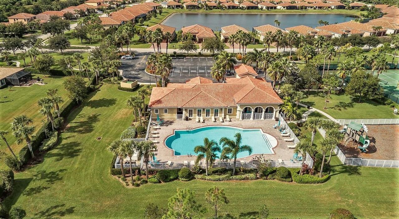5527 57th Way, Vero Beach, FL 32967 Photo