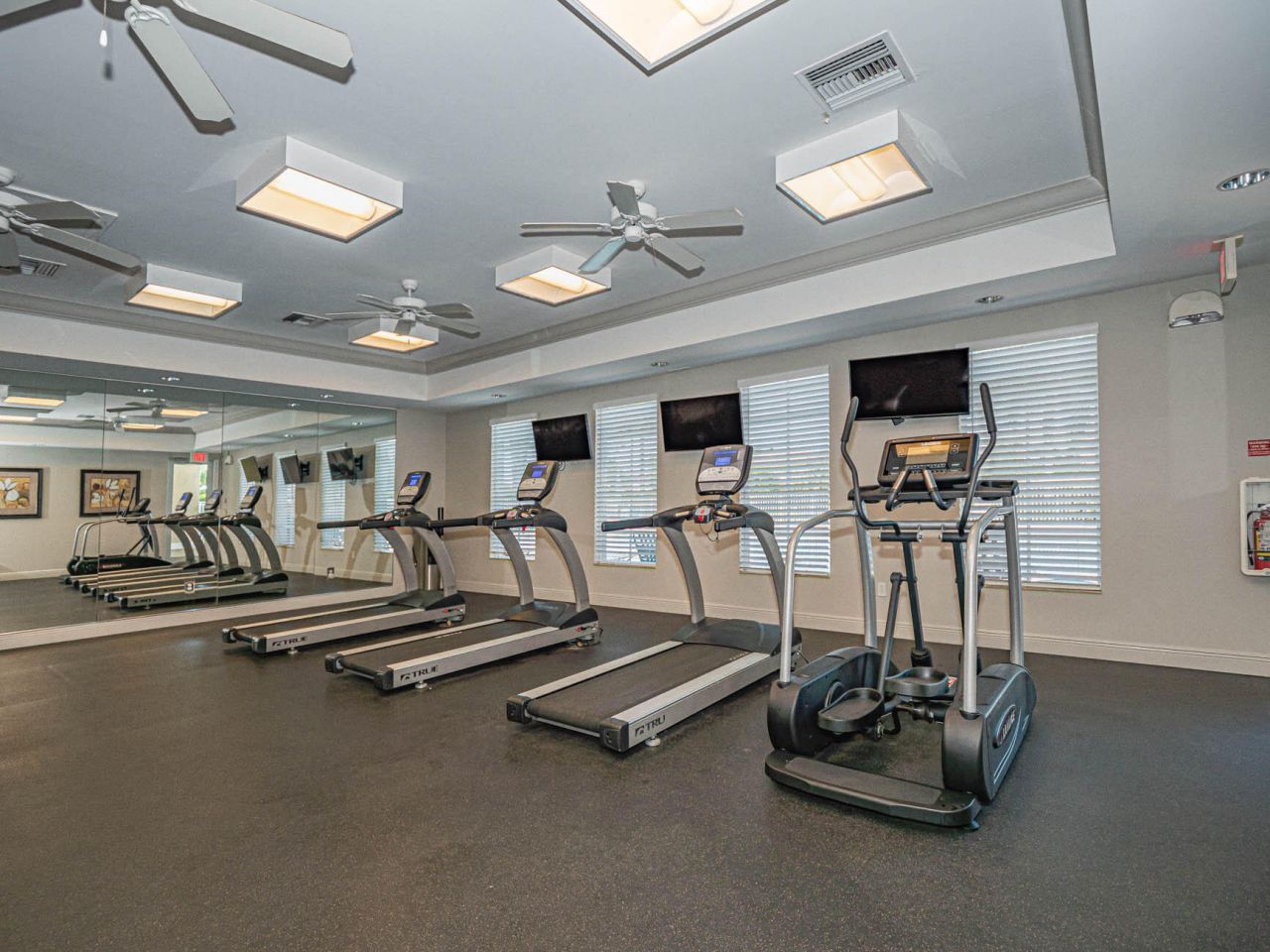 5527 57th Way, Vero Beach, FL 32967 Photo