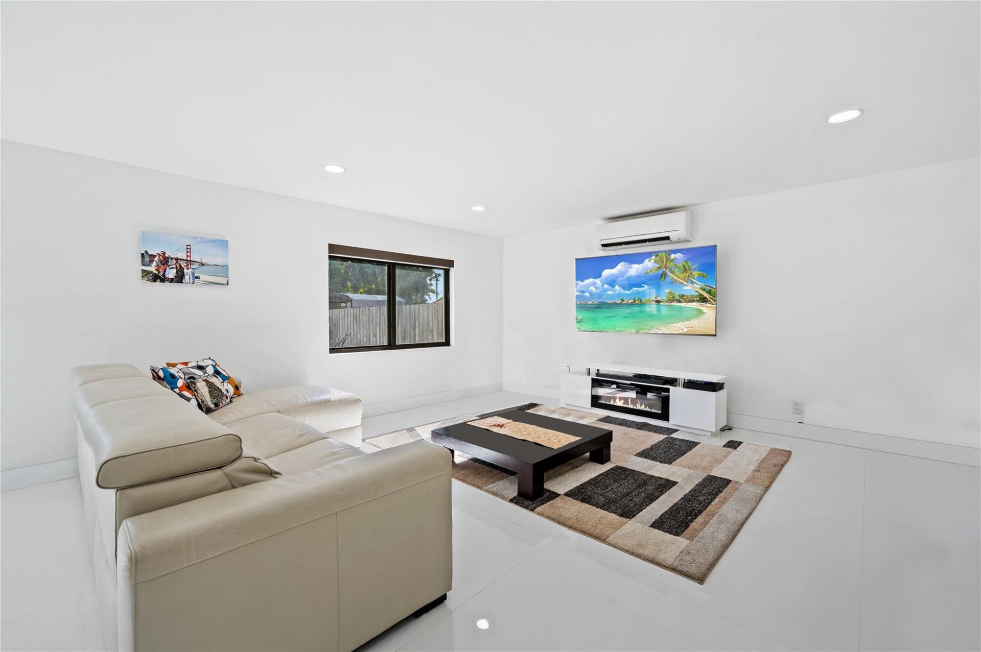 4314 Roosevelt Street, Hollywood, FL 33021 Photo