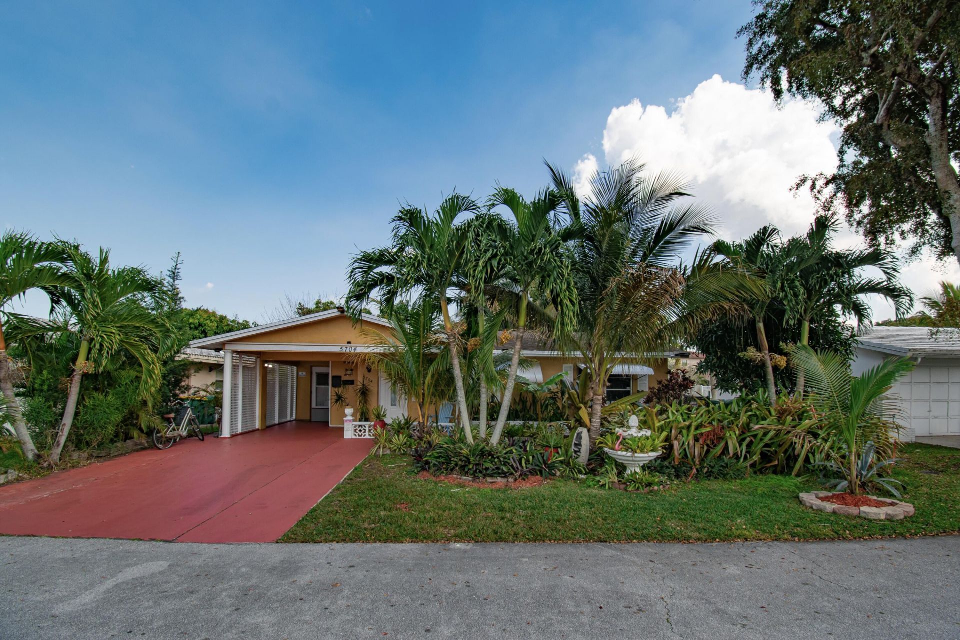 5704 NW 47th Lane, Tamarac, FL 33319 Photo