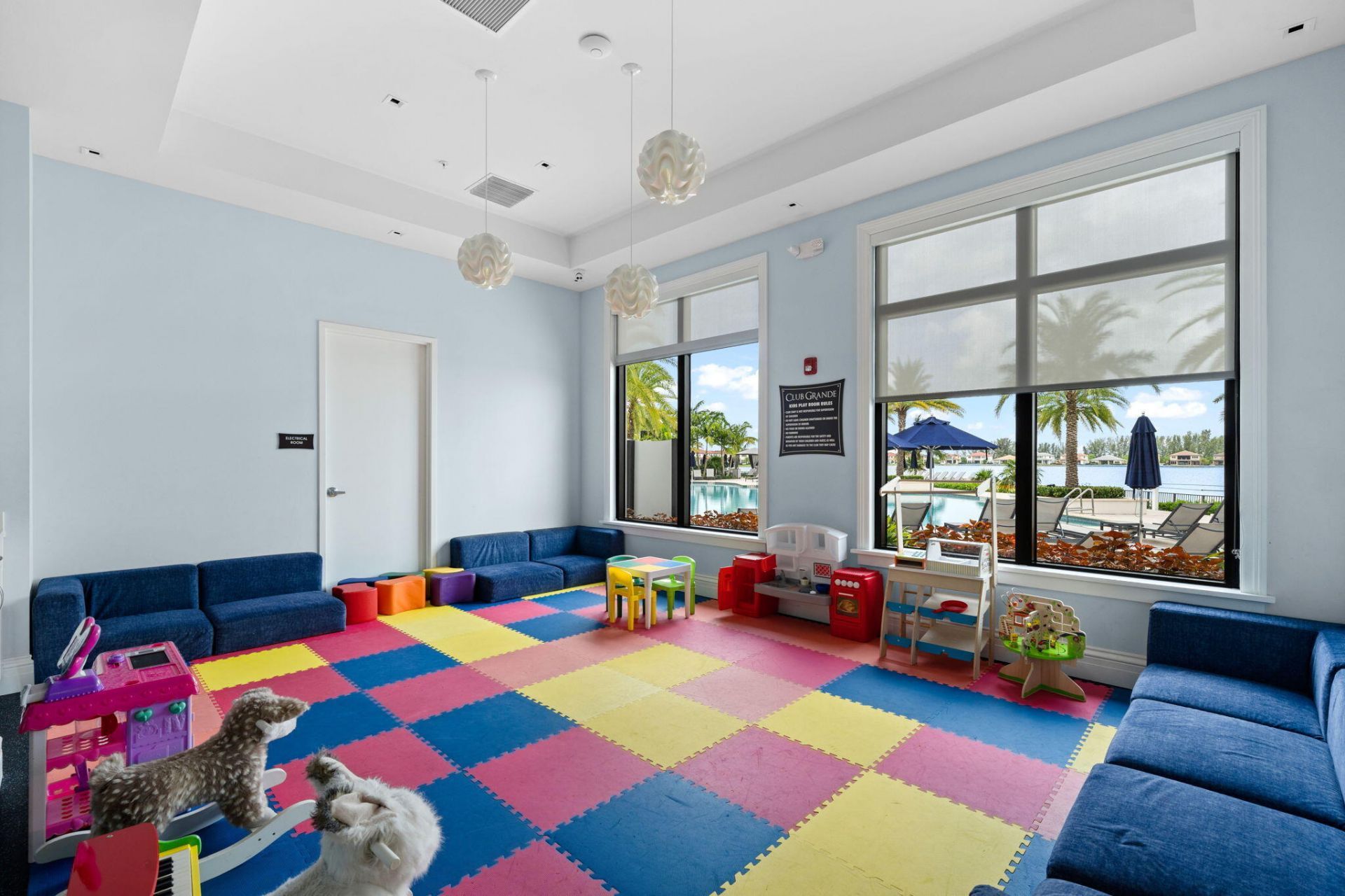 8590 W Parkland Bay Trail, Parkland, FL 33076 Photo