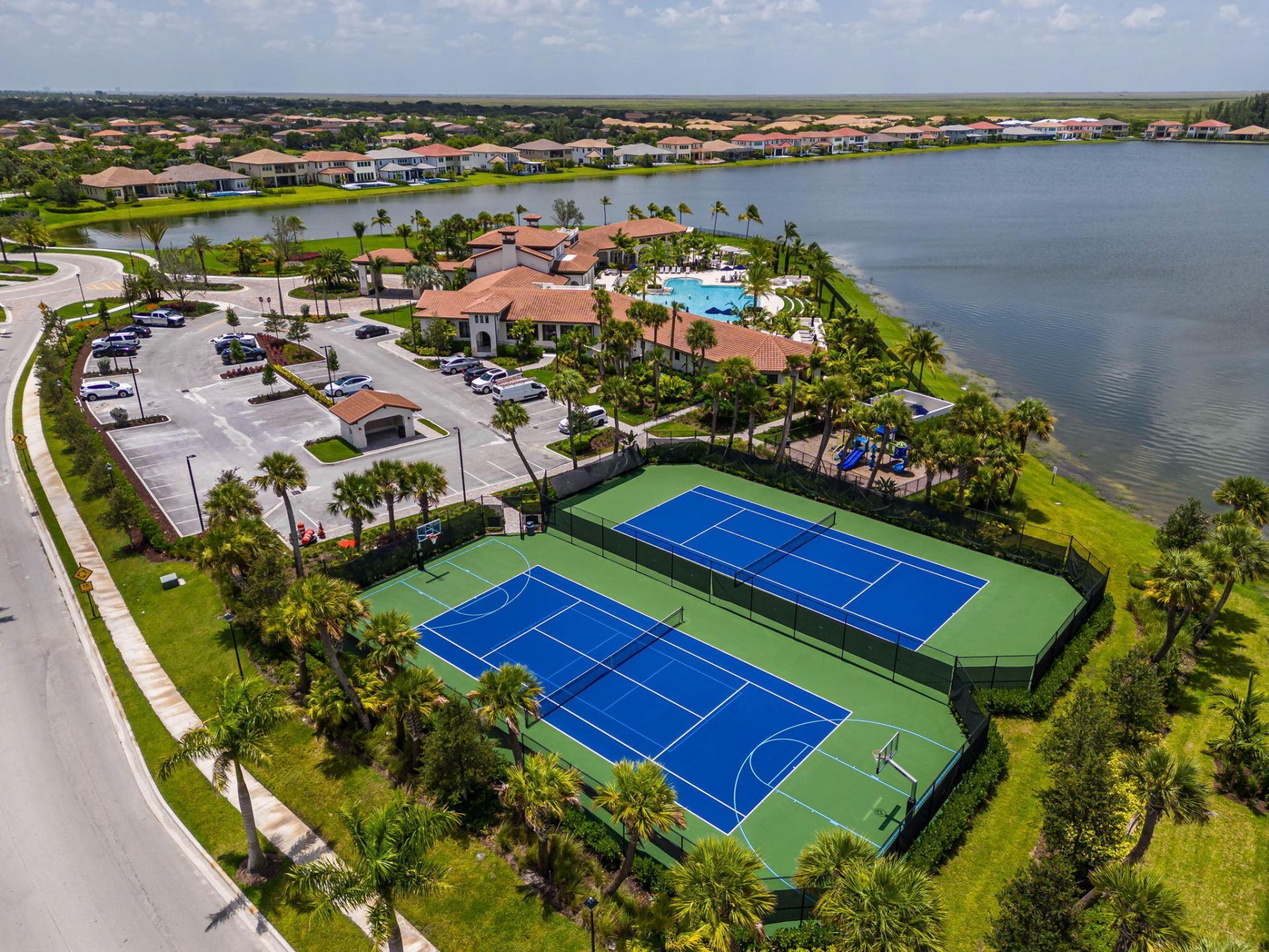 8590 W Parkland Bay Trail, Parkland, FL 33076 Photo