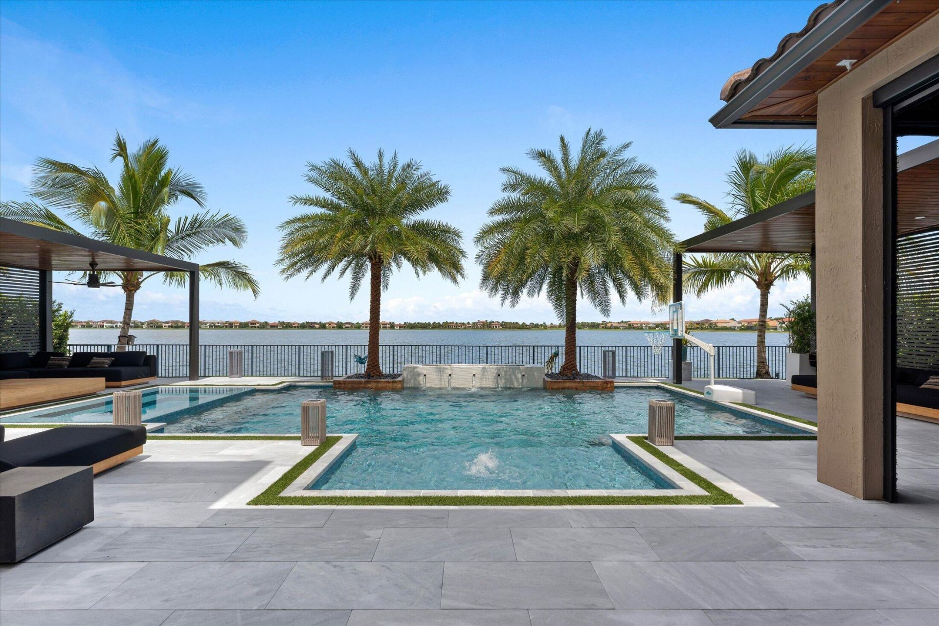 8590 W Parkland Bay Trail, Parkland, FL 33076 Photo