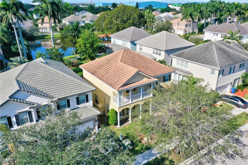 2201 SW 13th Avenue, Fort Lauderdale, FL 33315 Photo
