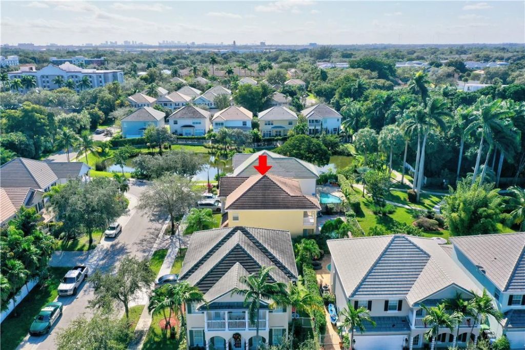 2201 SW 13th Avenue, Fort Lauderdale, FL 33315 Photo