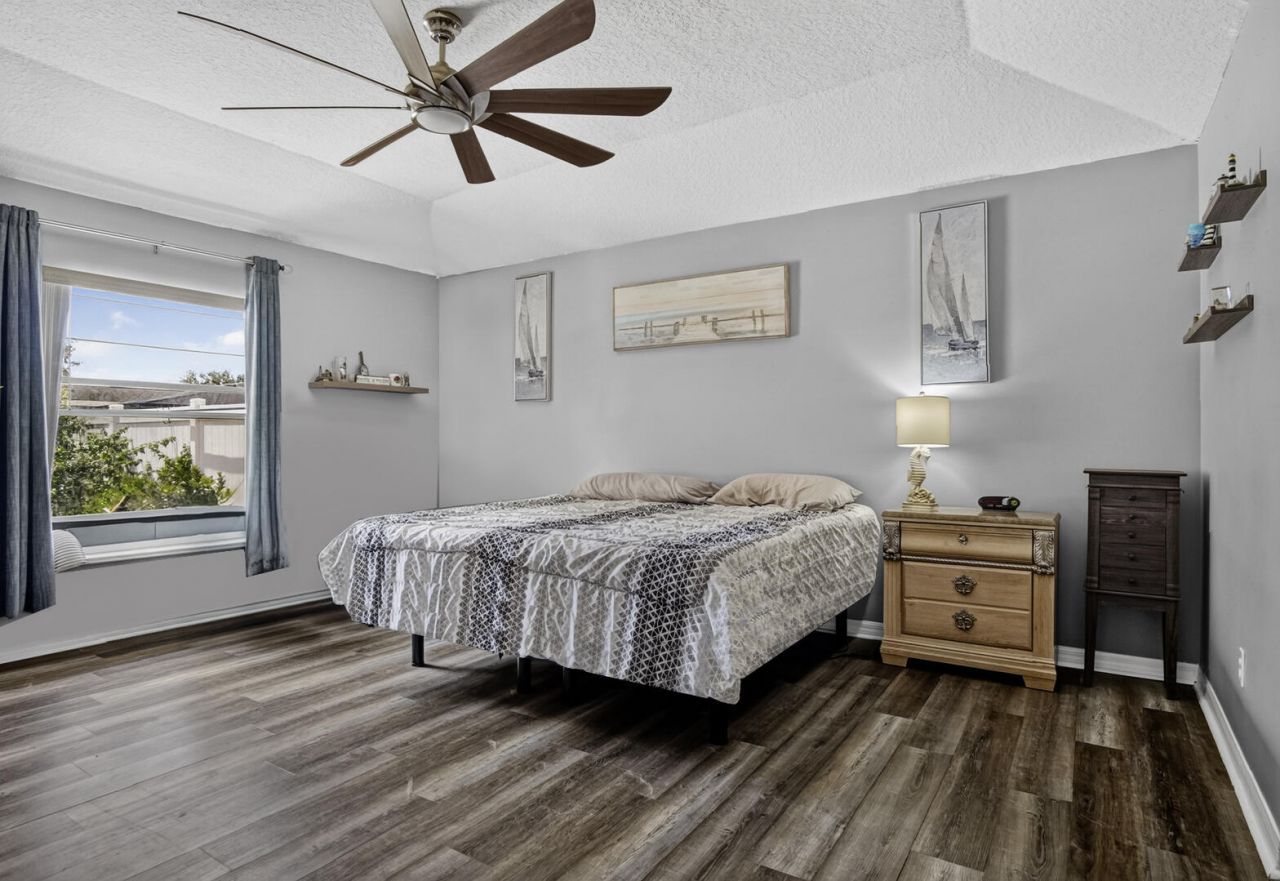 1018 SW Haleyberry Avenue, Port Saint Lucie, FL 34953 Photo