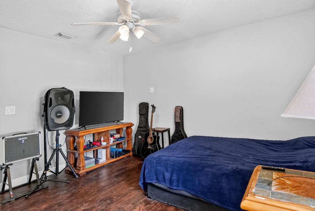 1018 SW Haleyberry Avenue, Port Saint Lucie, FL 34953 Photo