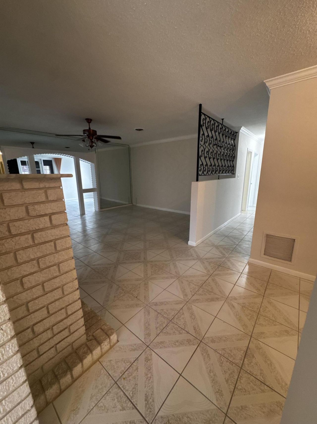 2320 NW 30th Way, Fort Lauderdale, FL 33311 Photo