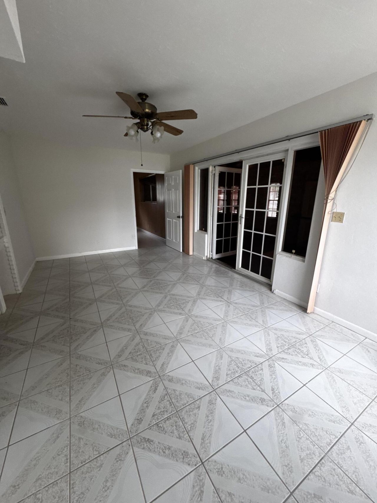 2320 NW 30th Way, Fort Lauderdale, FL 33311 Photo