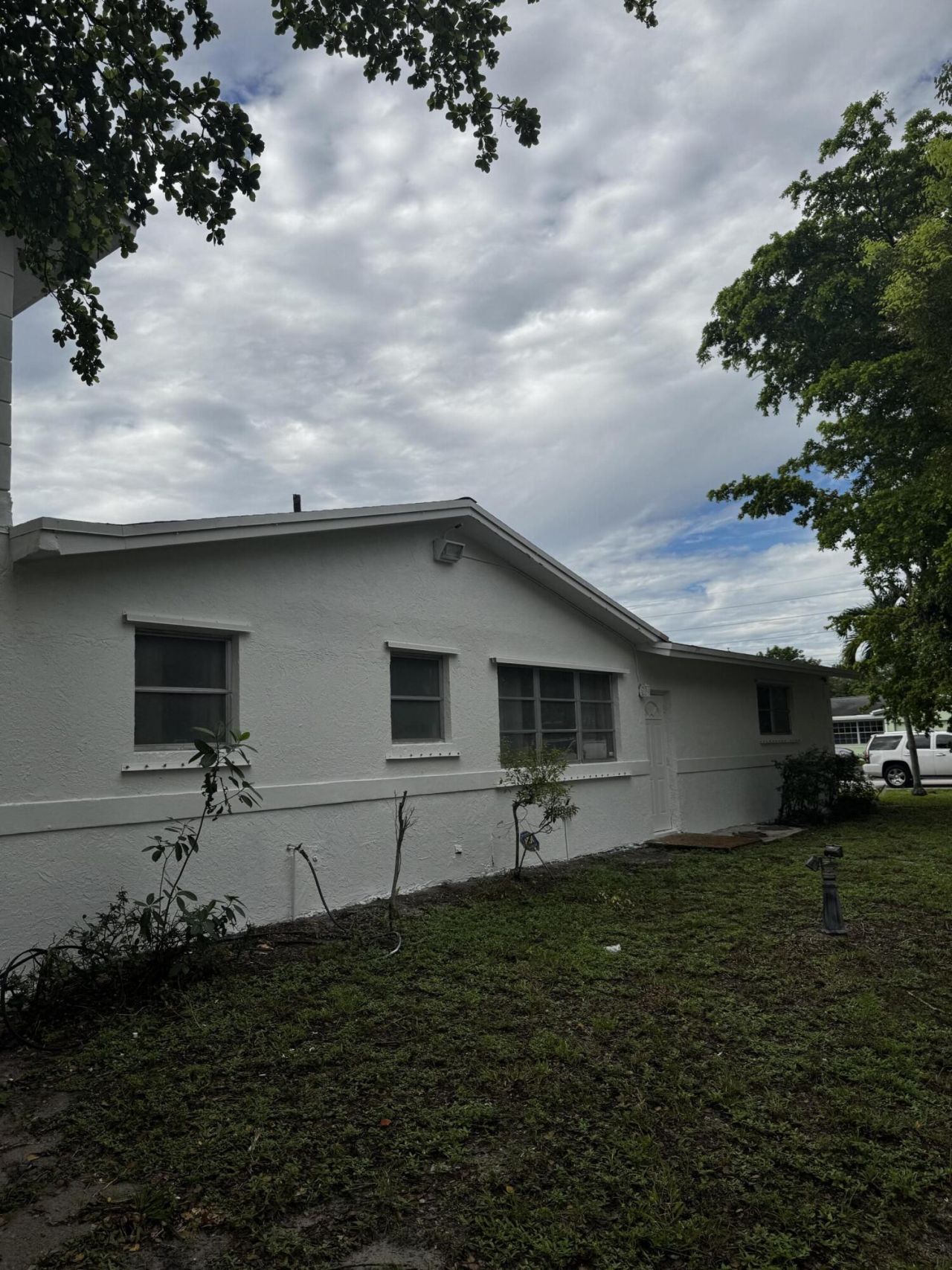 2320 NW 30th Way, Fort Lauderdale, FL 33311 Photo