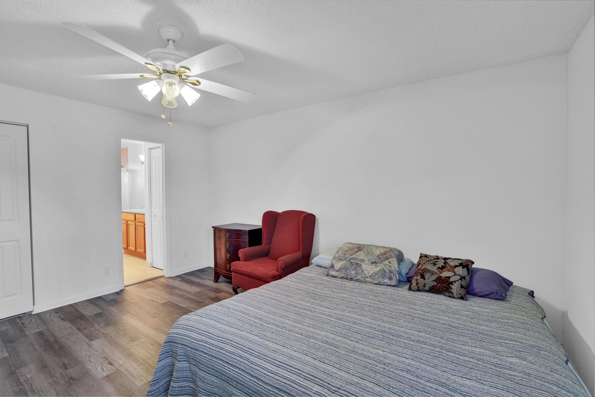 8400 Lagos De Campo Boulevard, Unit 305, Tamarac, FL 33321 Photo