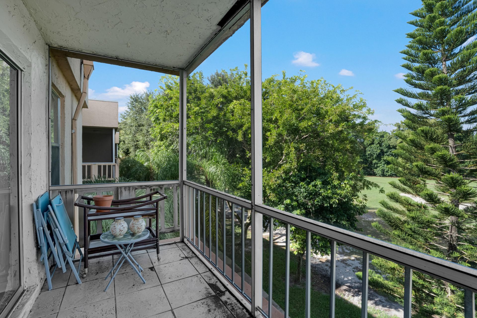 8400 Lagos De Campo Boulevard, Unit 305, Tamarac, FL 33321 Photo
