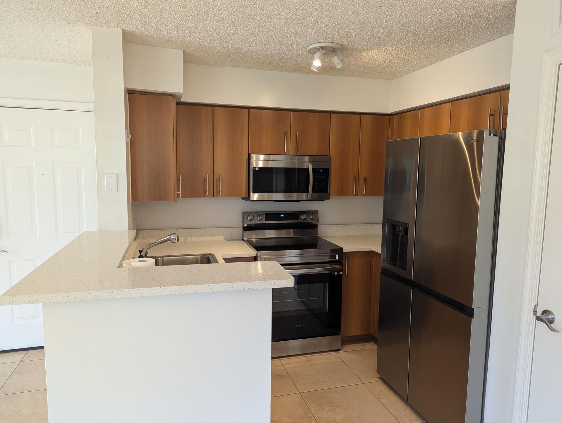 1215 Crystal Way, Unit G, Delray Beach, FL 33444 Photo