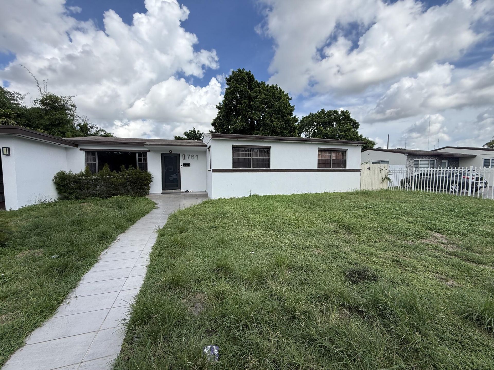 761 NW 183rd Drive, Miami Gardens, FL 33169 Photo