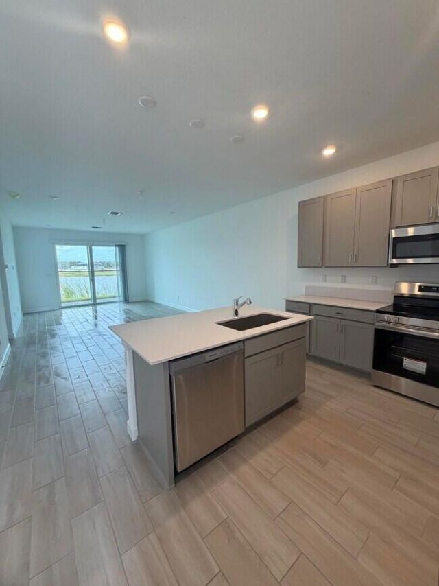 3772 Harborside Avenue, Fort Pierce, FL 34946 Photo