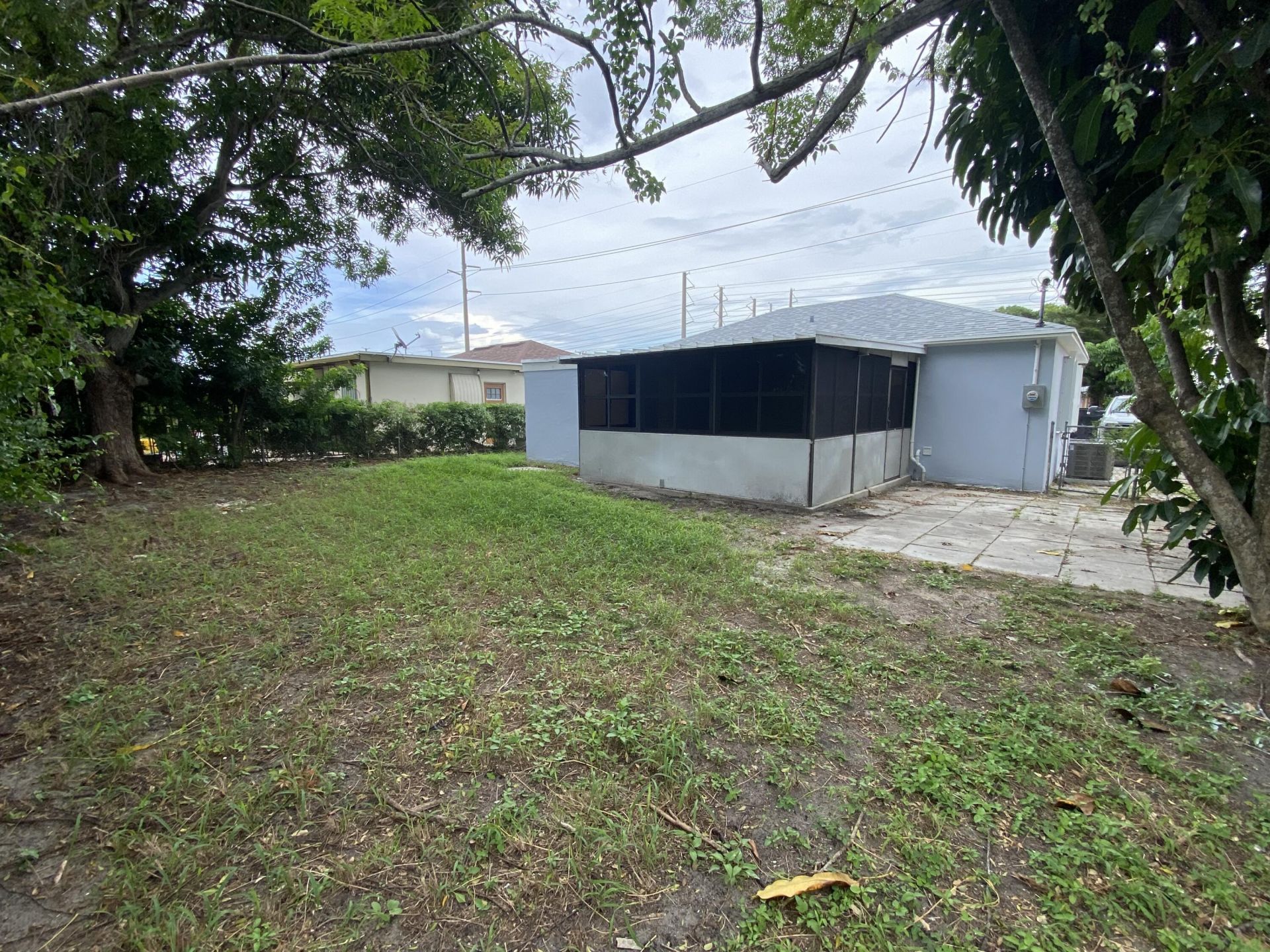 756 W 1st Street, Riviera Beach, FL 33404 Photo