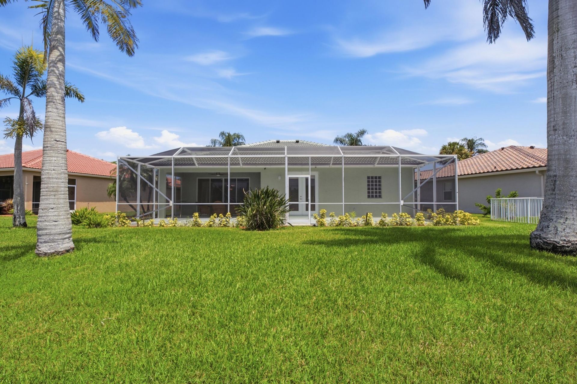 562 NW Waverly Circle, Port Saint Lucie, FL 34983 Photo
