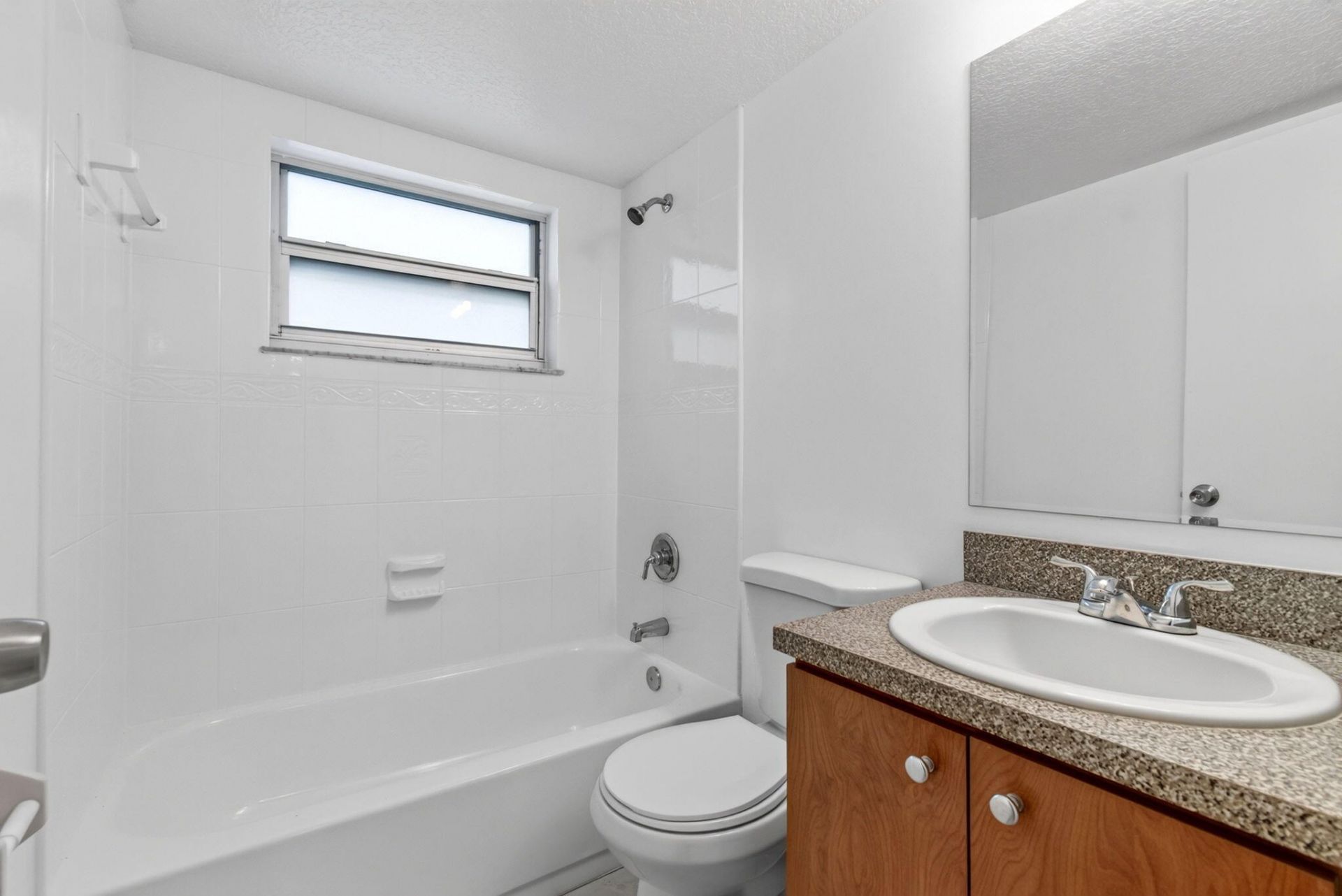 2720 Forest Hills Boulevard, Unit 102, Coral Springs, FL 33065 Photo