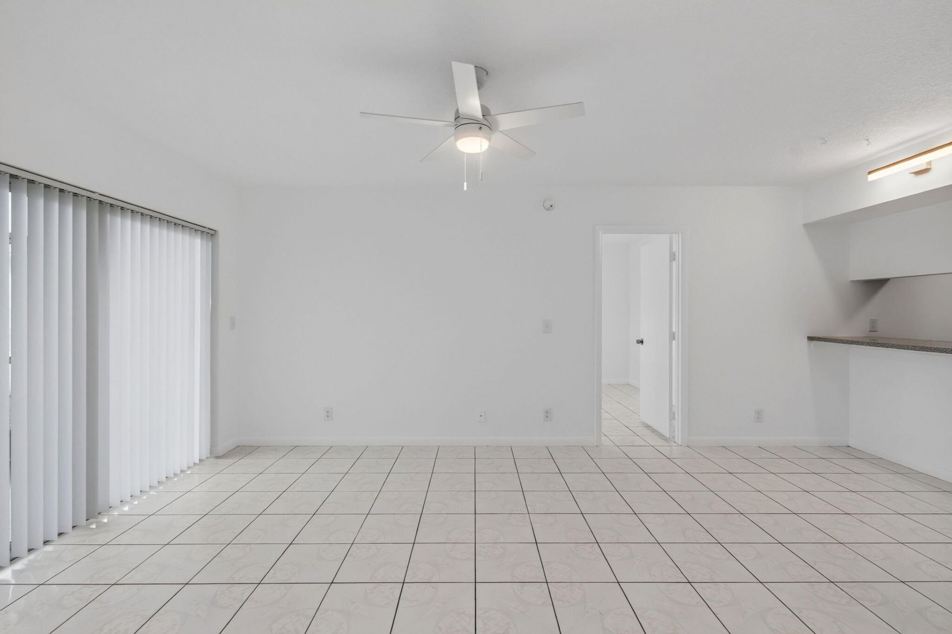 2720 Forest Hills Boulevard, Unit 102, Coral Springs, FL 33065 Photo