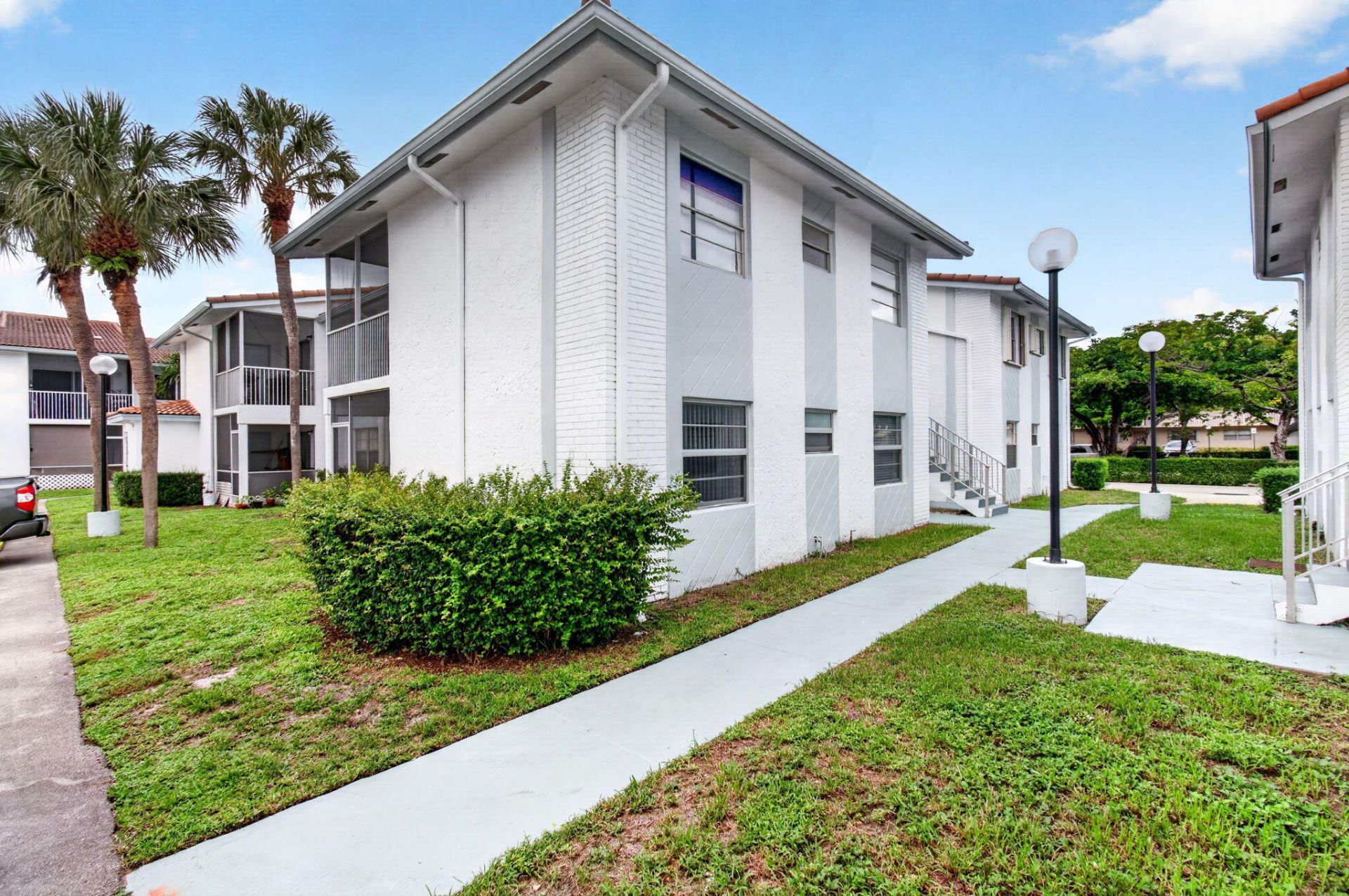 2720 Forest Hills Boulevard, Unit 102, Coral Springs, FL 33065 Photo