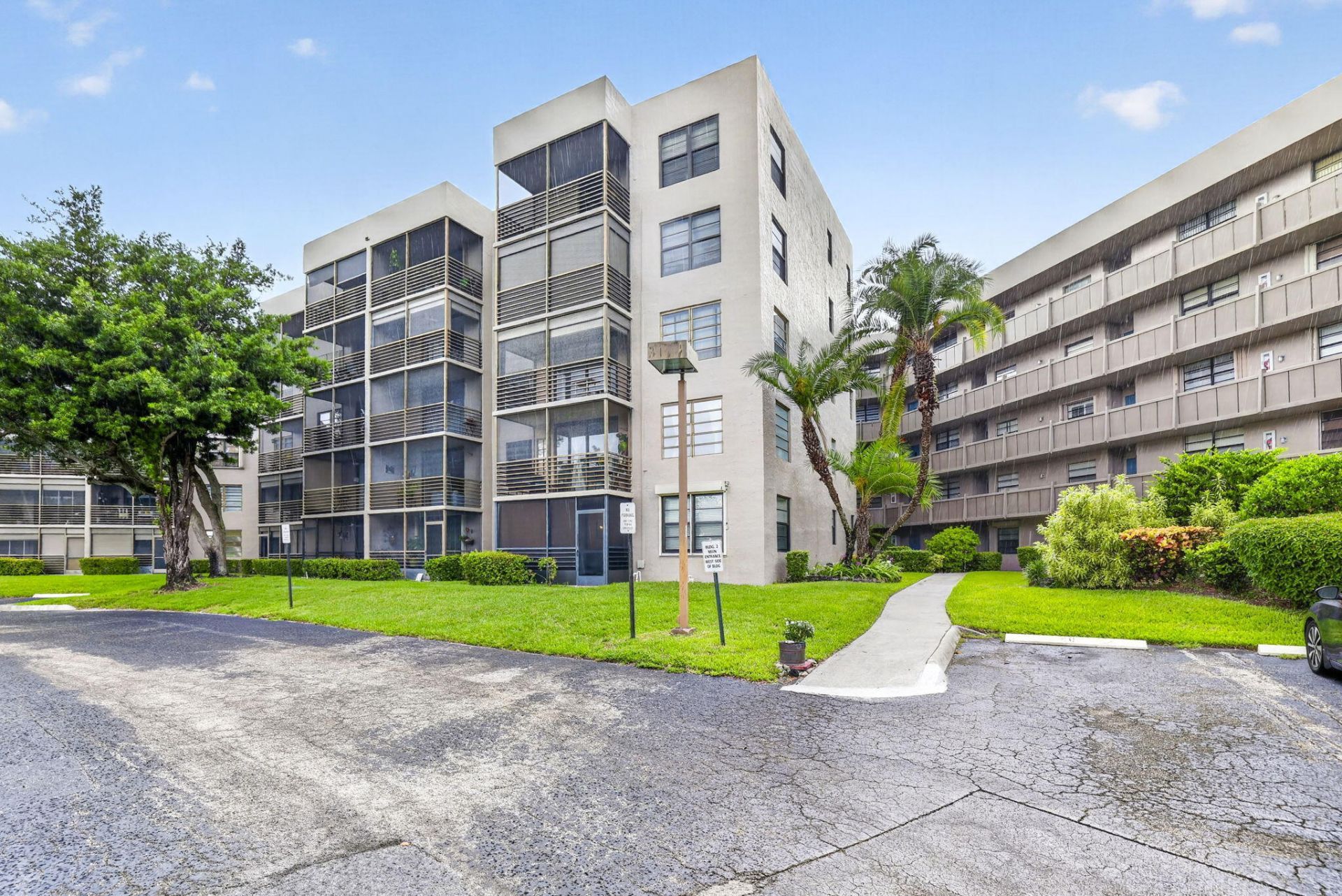 1000 Colony Point Circle, Unit 108, Pembroke Pines, FL 33026 Photo