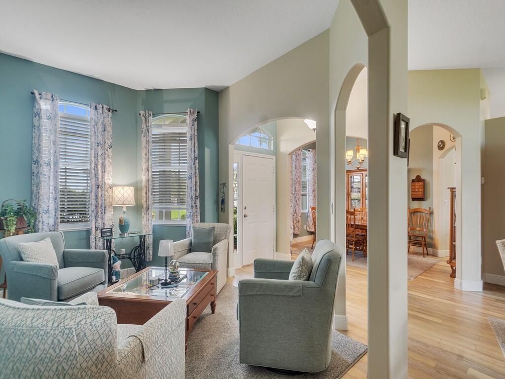 5625 Riverboat Circle Sw, Vero Beach, FL 32968 Photo