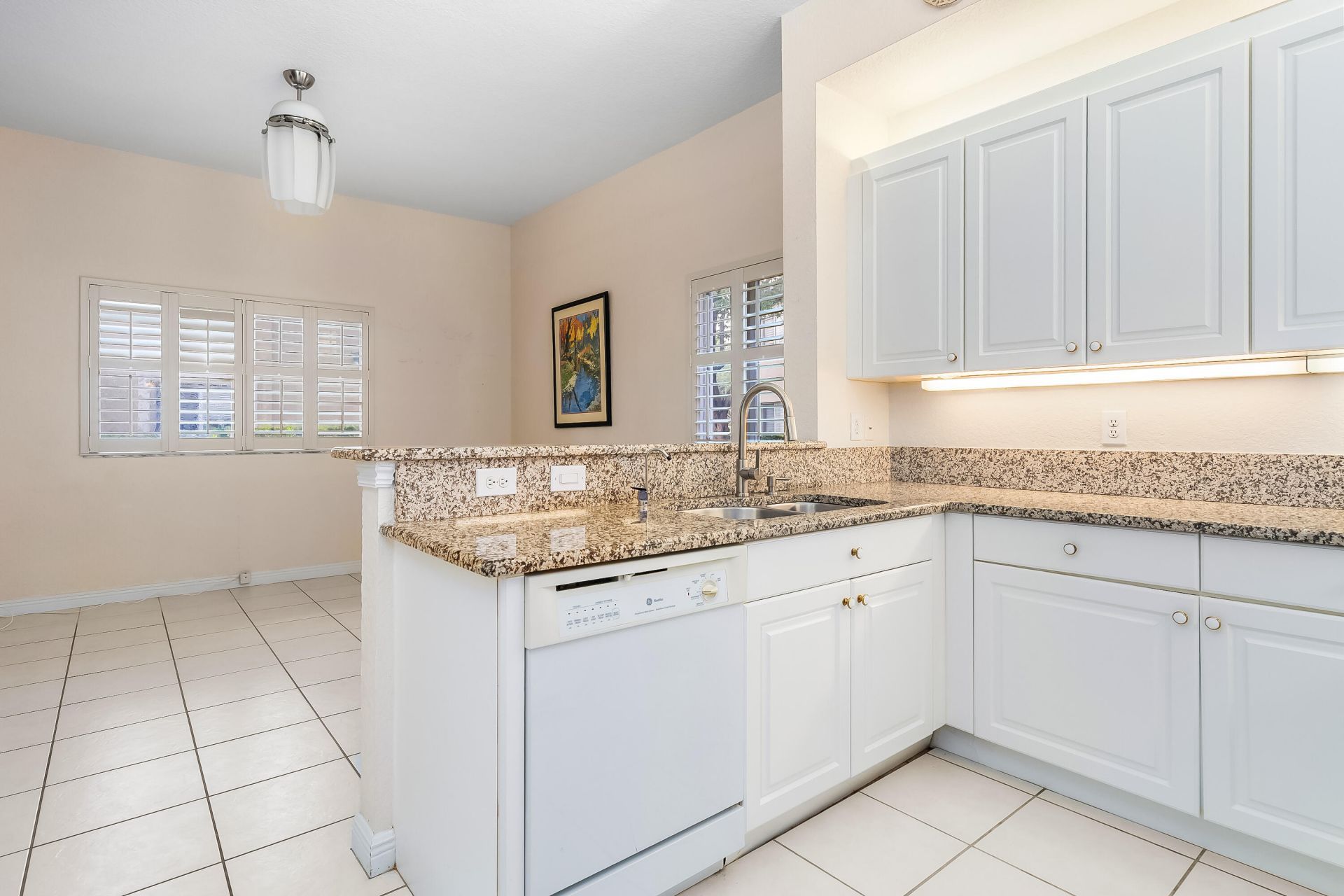 7927 Exeter Boulevard E, Tamarac, FL 33321 Photo