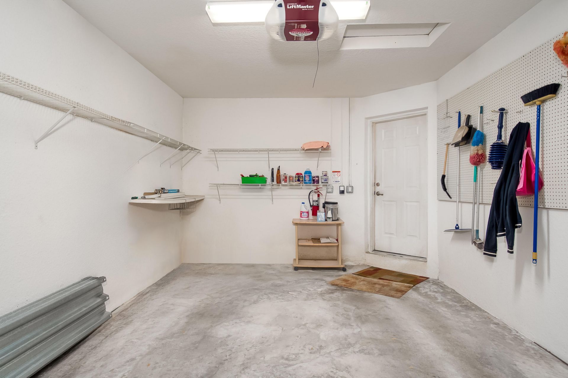 7927 Exeter Boulevard E, Tamarac, FL 33321 Photo