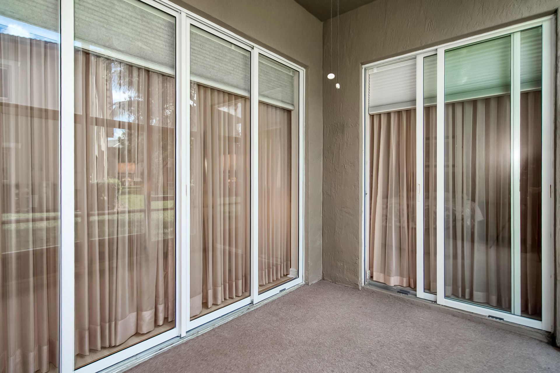 7927 Exeter Boulevard E, Tamarac, FL 33321 Photo