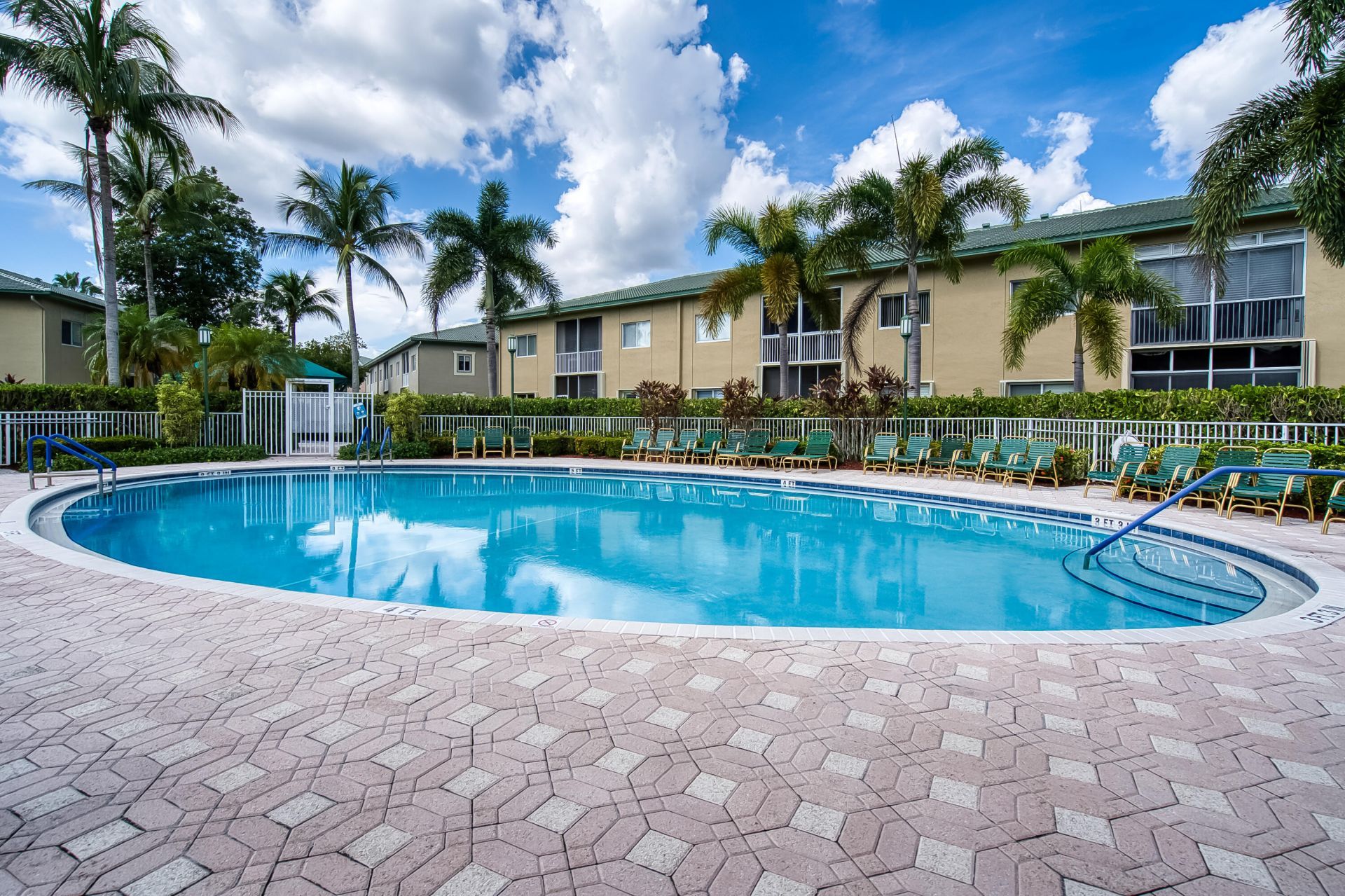 7927 Exeter Boulevard E, Tamarac, FL 33321 Photo
