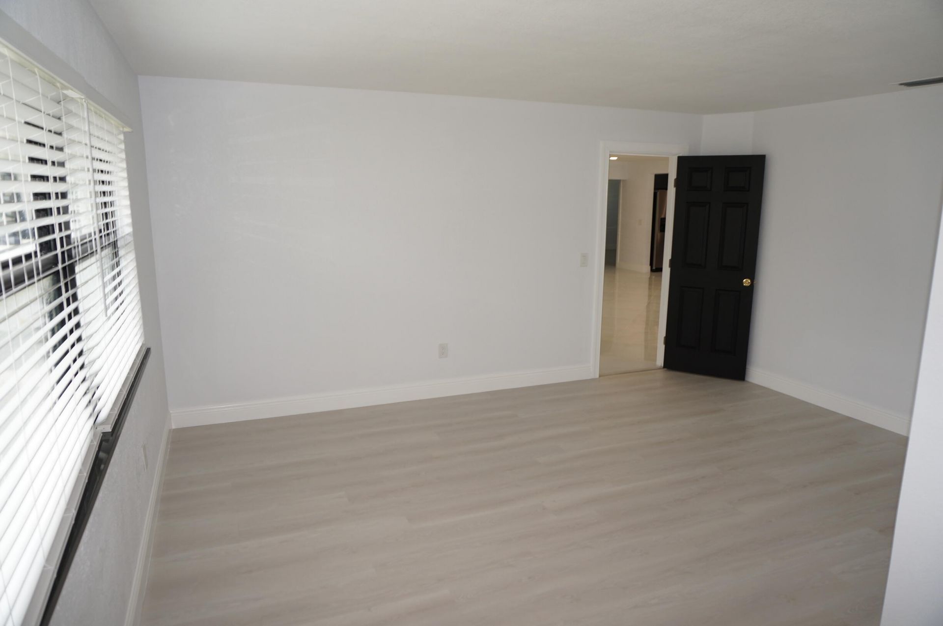 1513 39th Street, West Palm Beach, FL 33407 Photo
