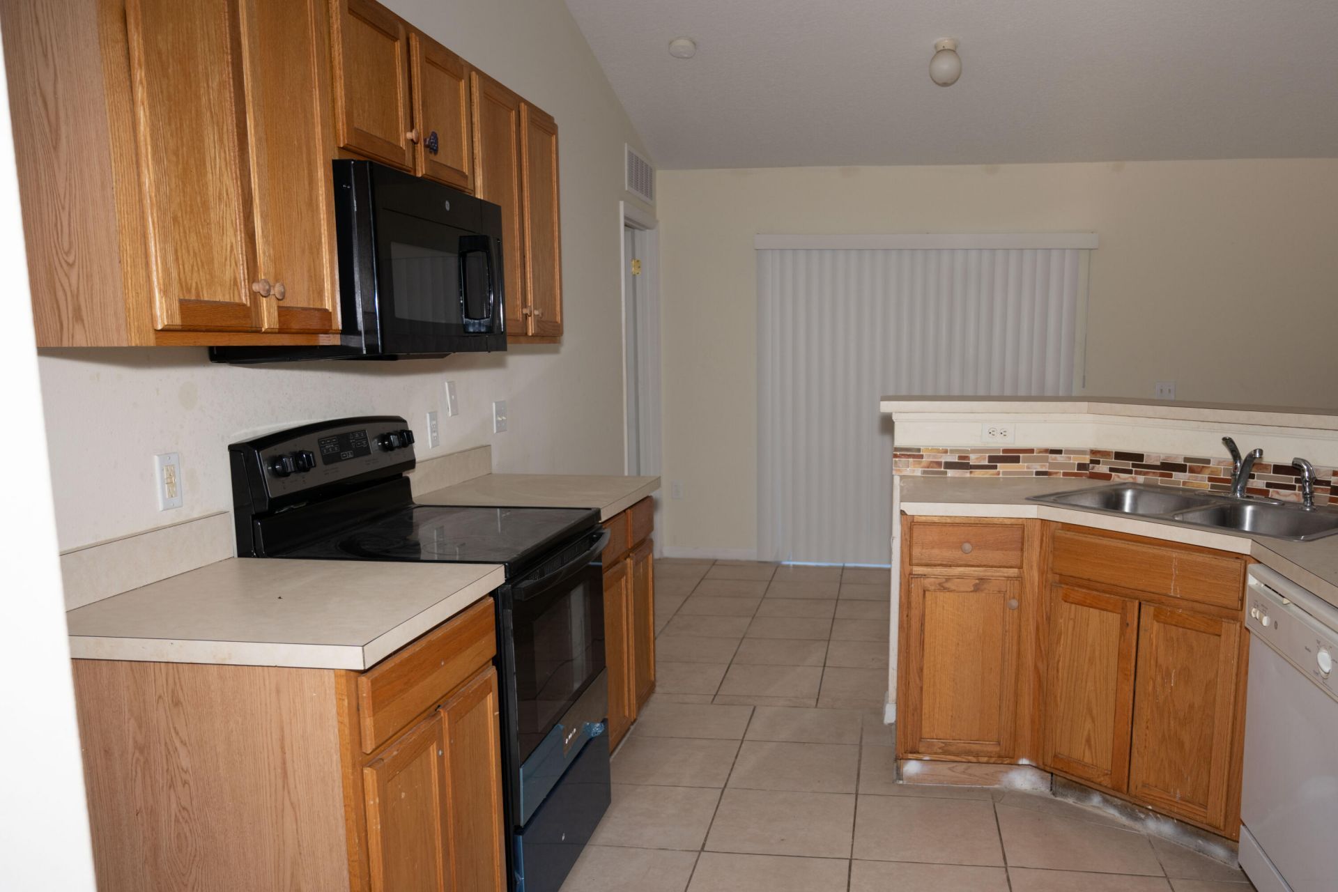 1031 SE 39th Terrace, Okeechobee, FL 34974 Photo