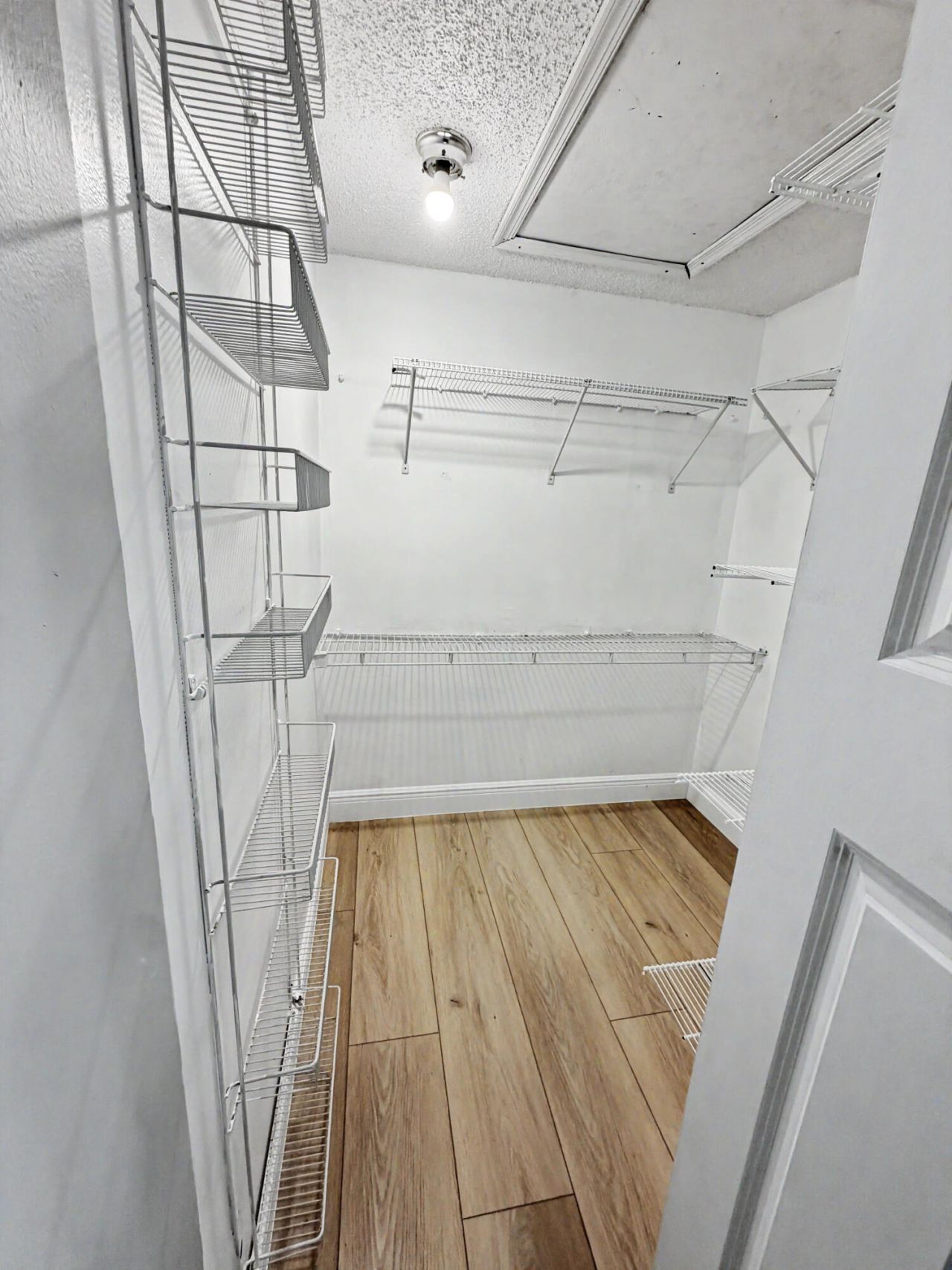 330 Palmwood Place, Unit 210, Boca Raton, FL 33431 Photo
