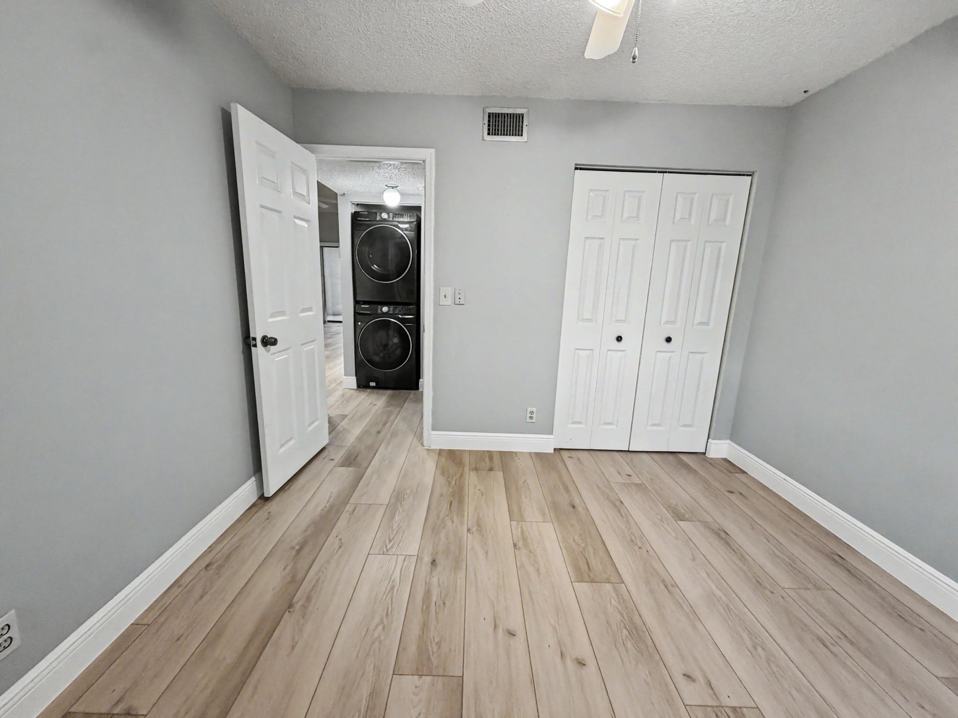 330 Palmwood Place, Unit 210, Boca Raton, FL 33431 Photo