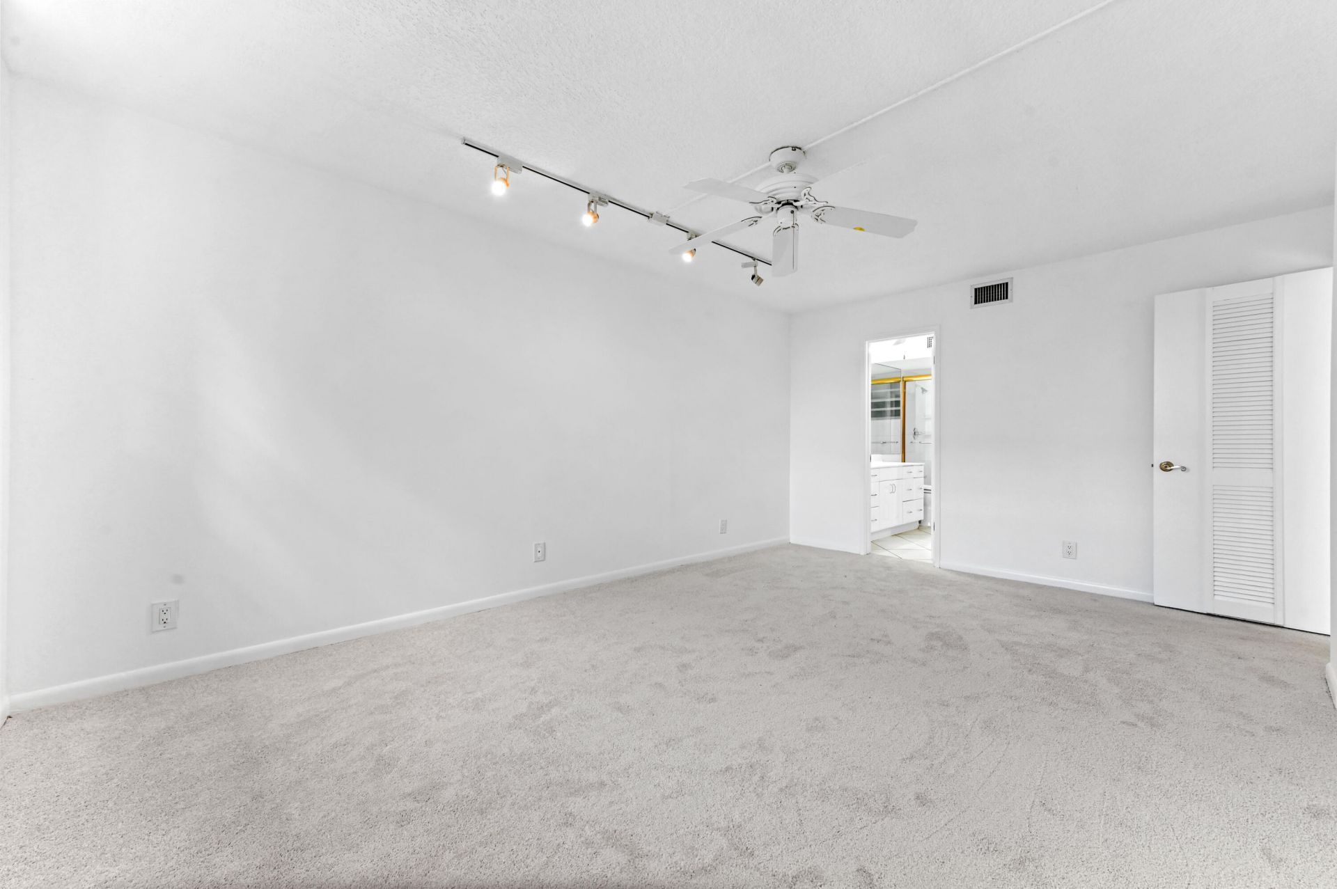 3575 S Ocean Boulevard, Unit 309, South Palm Beach, FL 33480 Photo