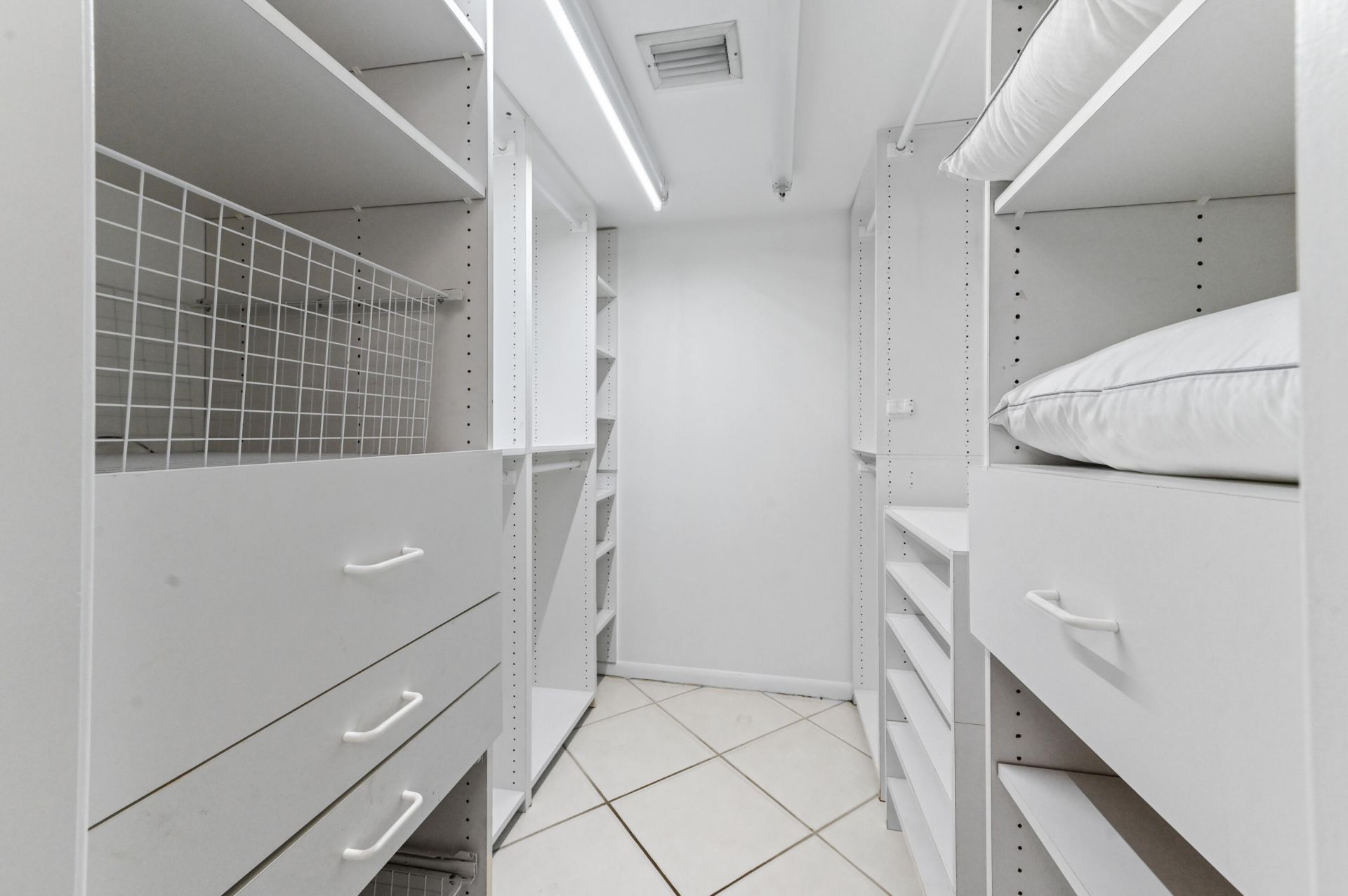 3575 S Ocean Boulevard, Unit 309, South Palm Beach, FL 33480 Photo