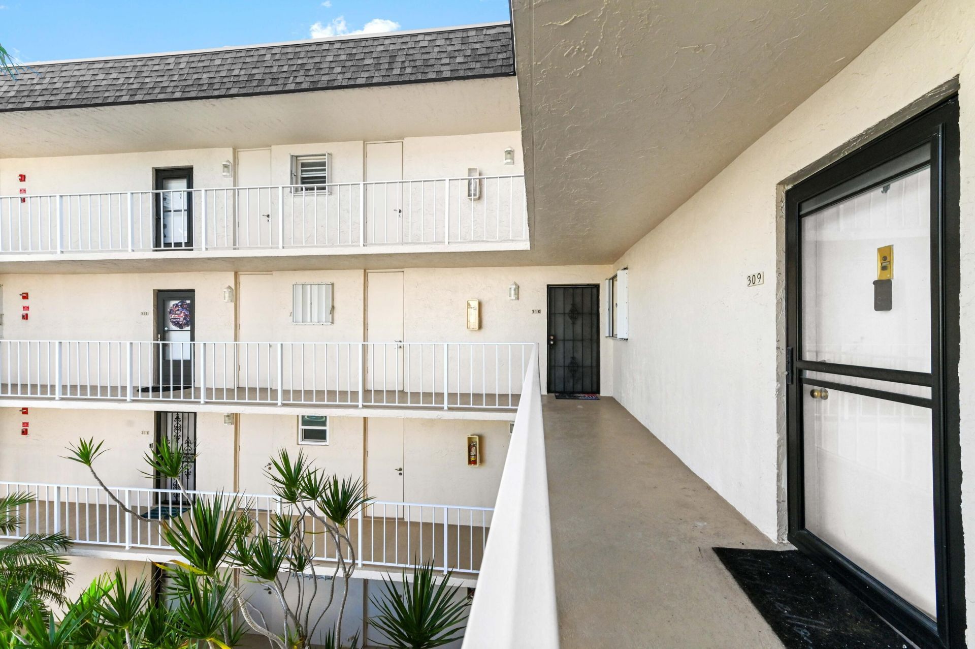 3575 S Ocean Boulevard, Unit 309, South Palm Beach, FL 33480 Photo