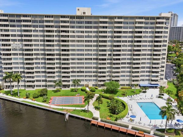 3200 NE 36th Street, Unit 318, Fort Lauderdale, FL 33308