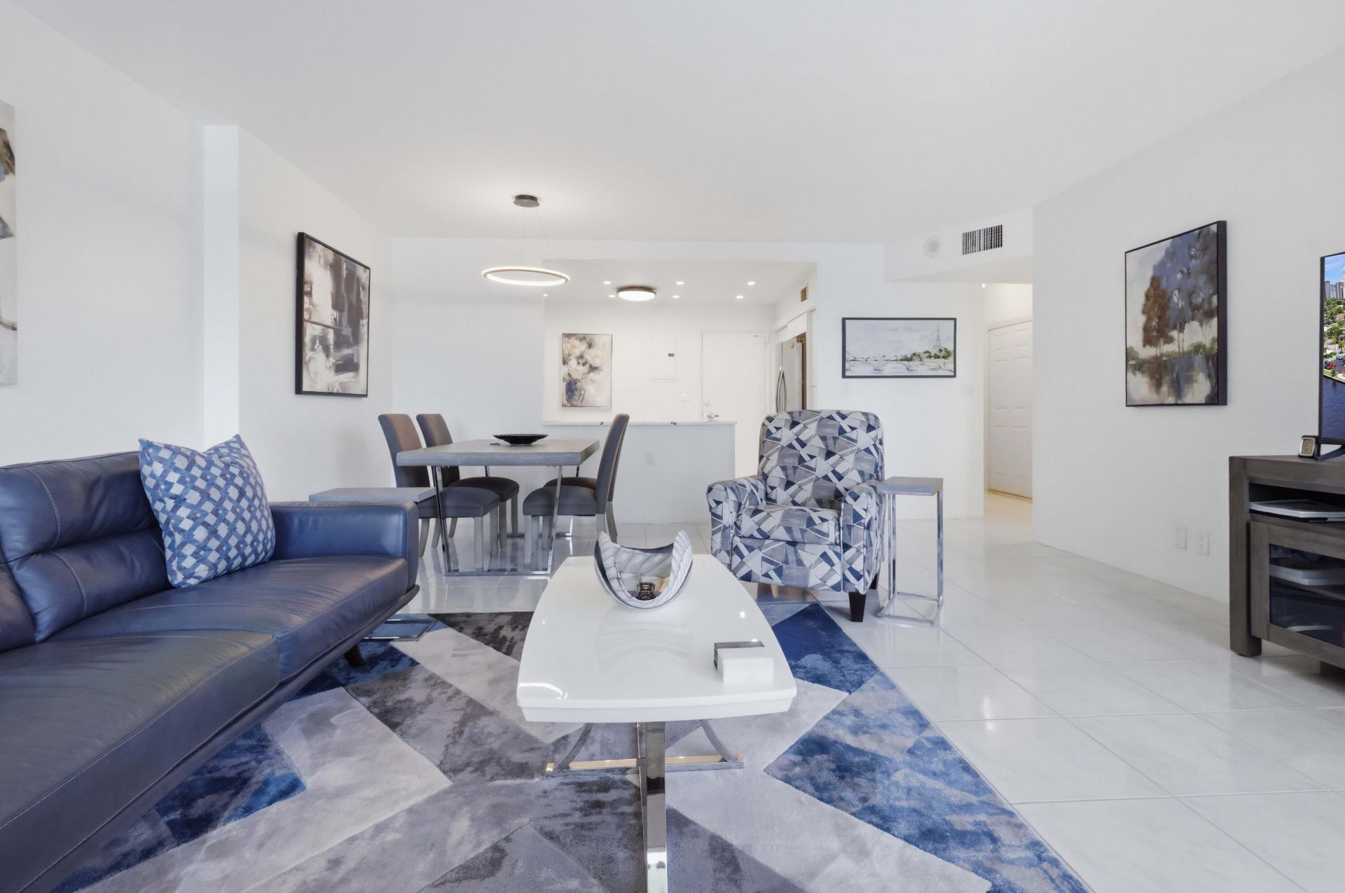 3200 NE 36th Street, Unit 318, Fort Lauderdale, FL 33308 Photo