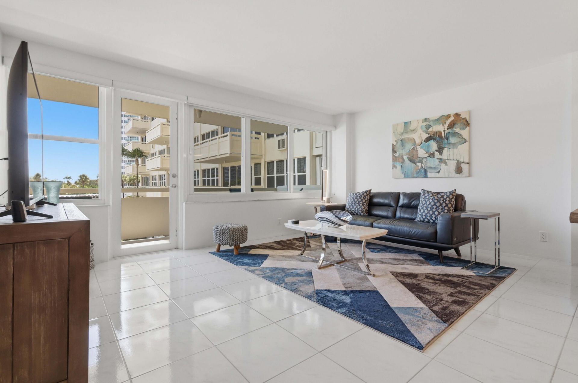 3200 NE 36th Street, Unit 318, Fort Lauderdale, FL 33308 Photo