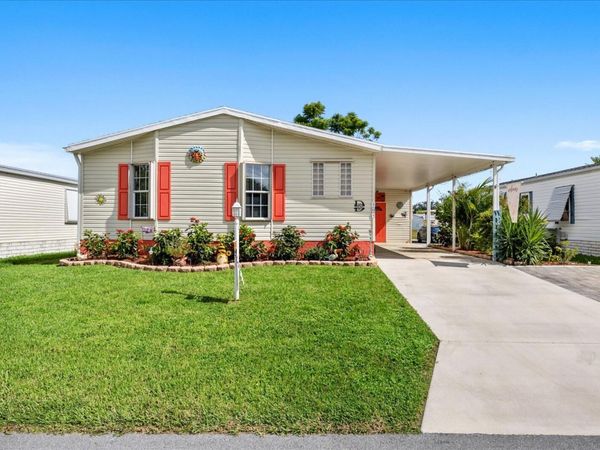 508 THAMES BLUFF Ridge, Unit D-22, Fort Pierce, FL 34982