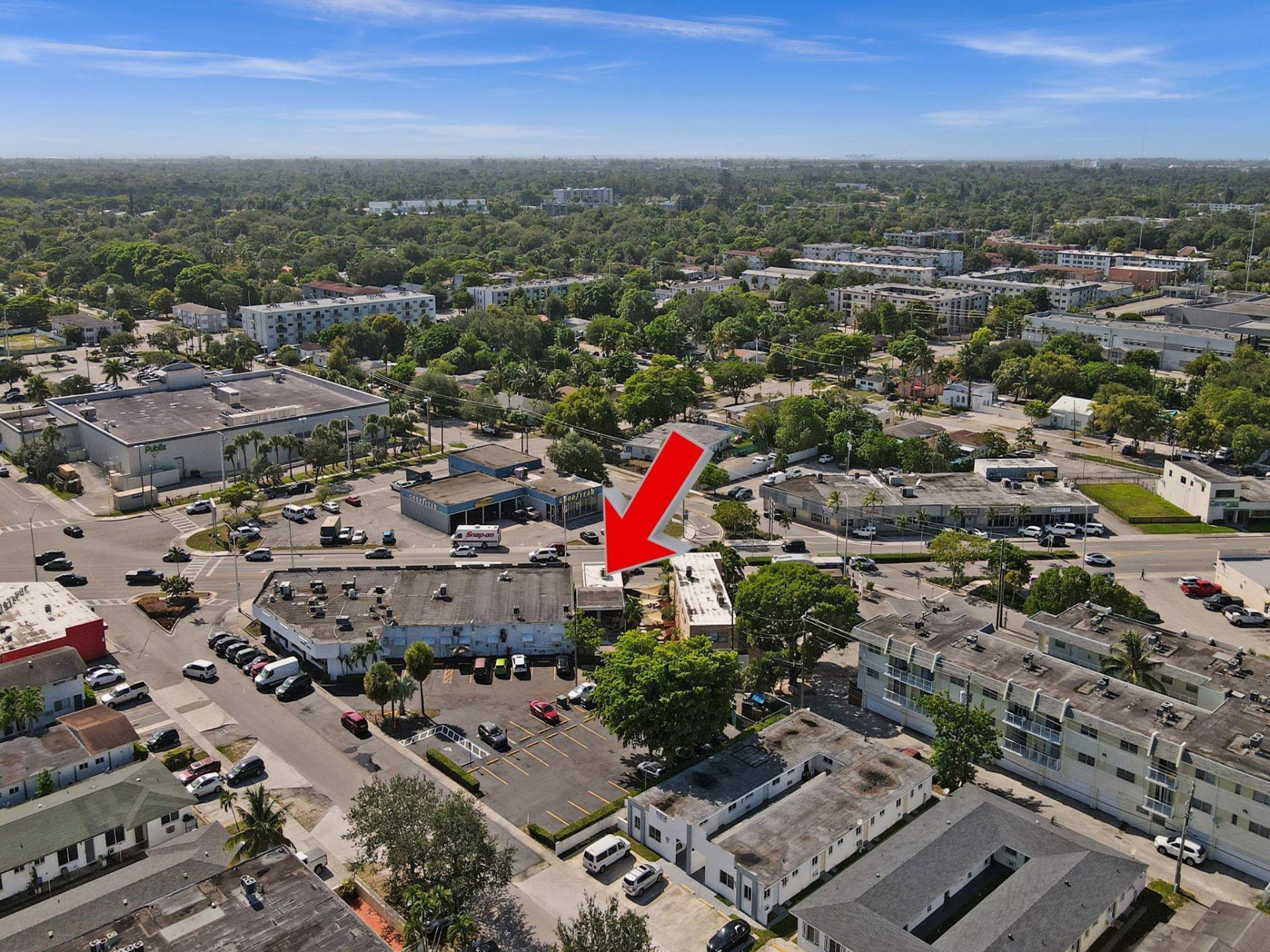 12831 W Dixie Highway, North Miami, FL 33161 Photo