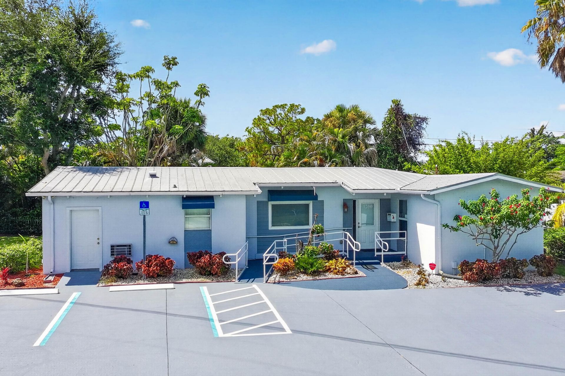 1200 S Kanner Highway, Stuart, FL 34994 Photo
