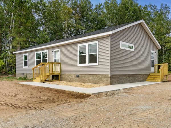 106 Eagle Drive, Sandstone, MN 55072